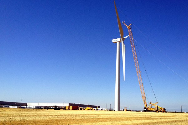 Red Bluff Walmart Wind Turbine